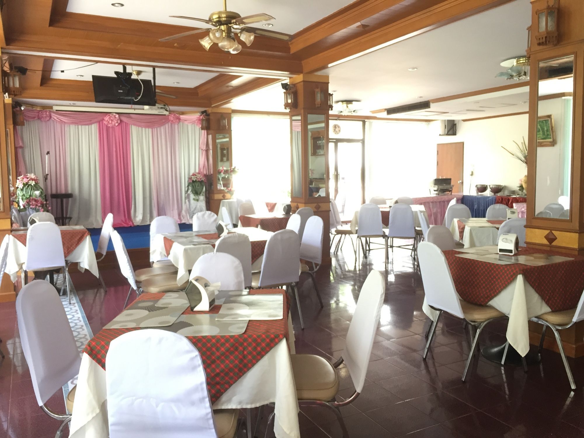 Krabi Golden Hill Hotel Luaran gambar